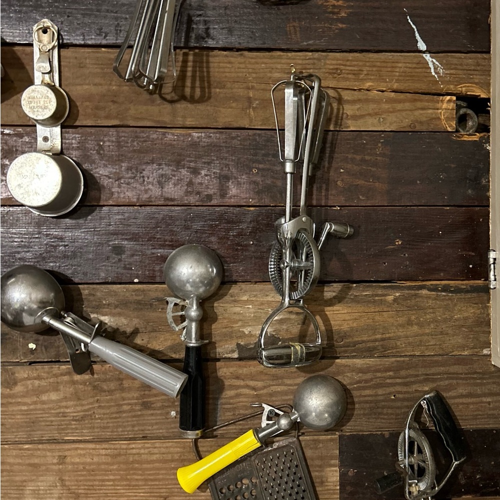 Vintage Kitchen Utensil Set